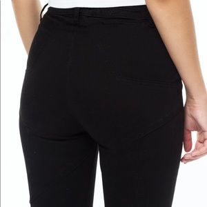 REVICE VENUS CROP BLACK JEANS